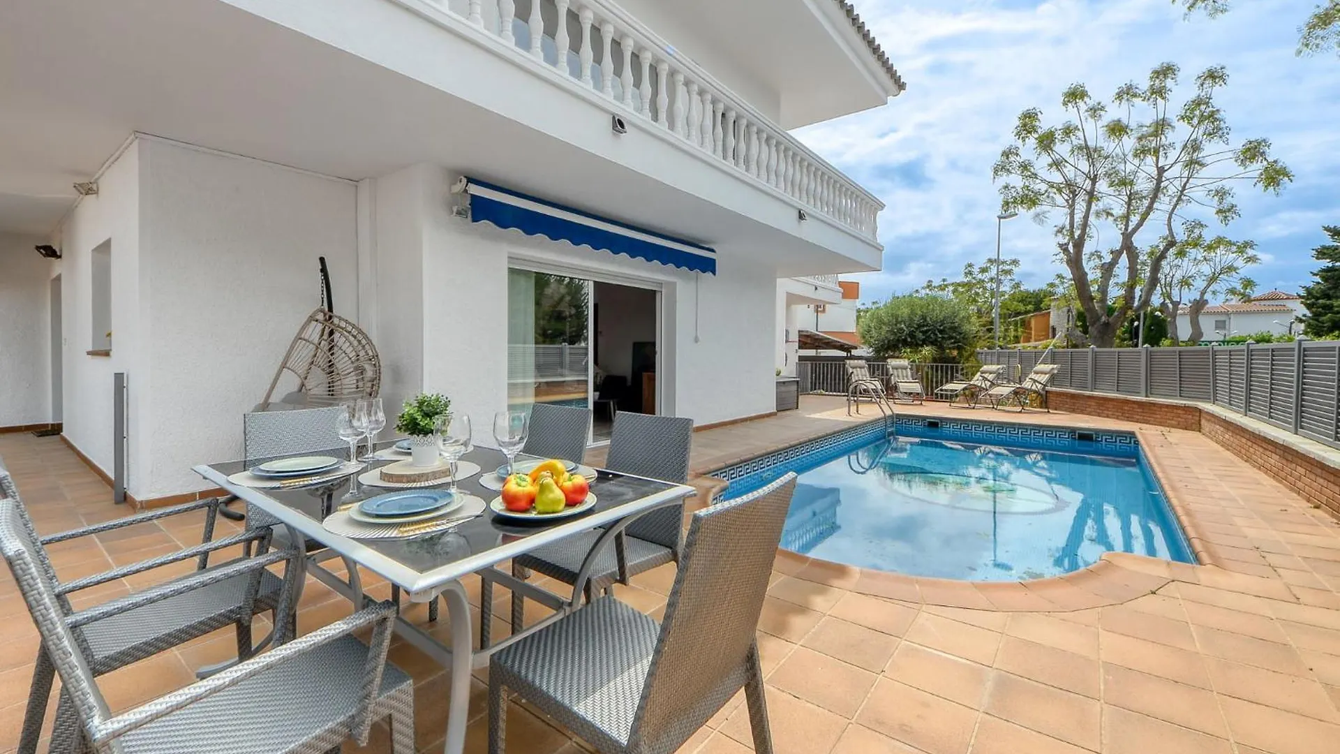 Holiday Home Marina By Interhome Empuriabrava